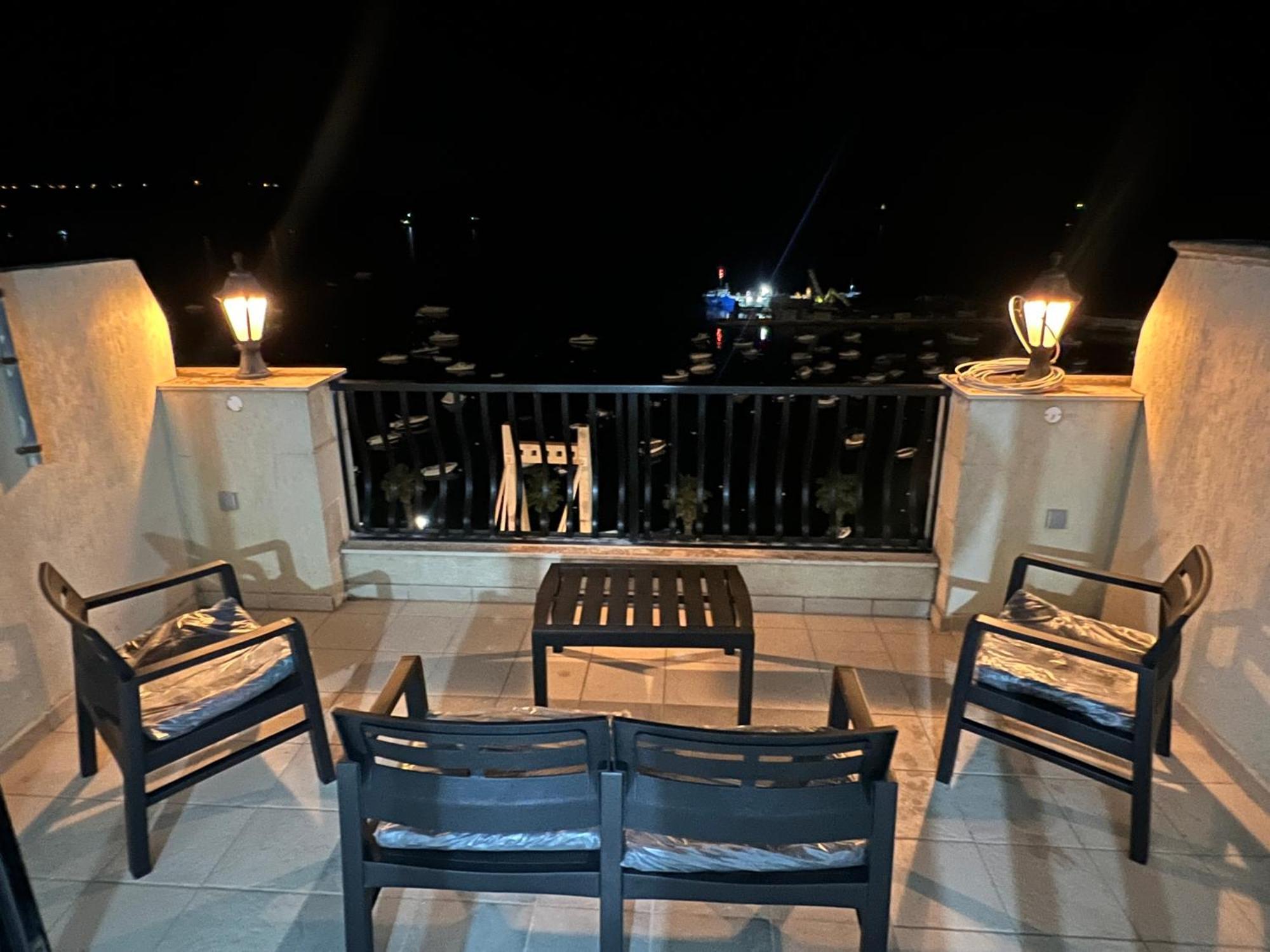 Sea View Penthouse Appartement St. Paul's Bay Buitenkant foto